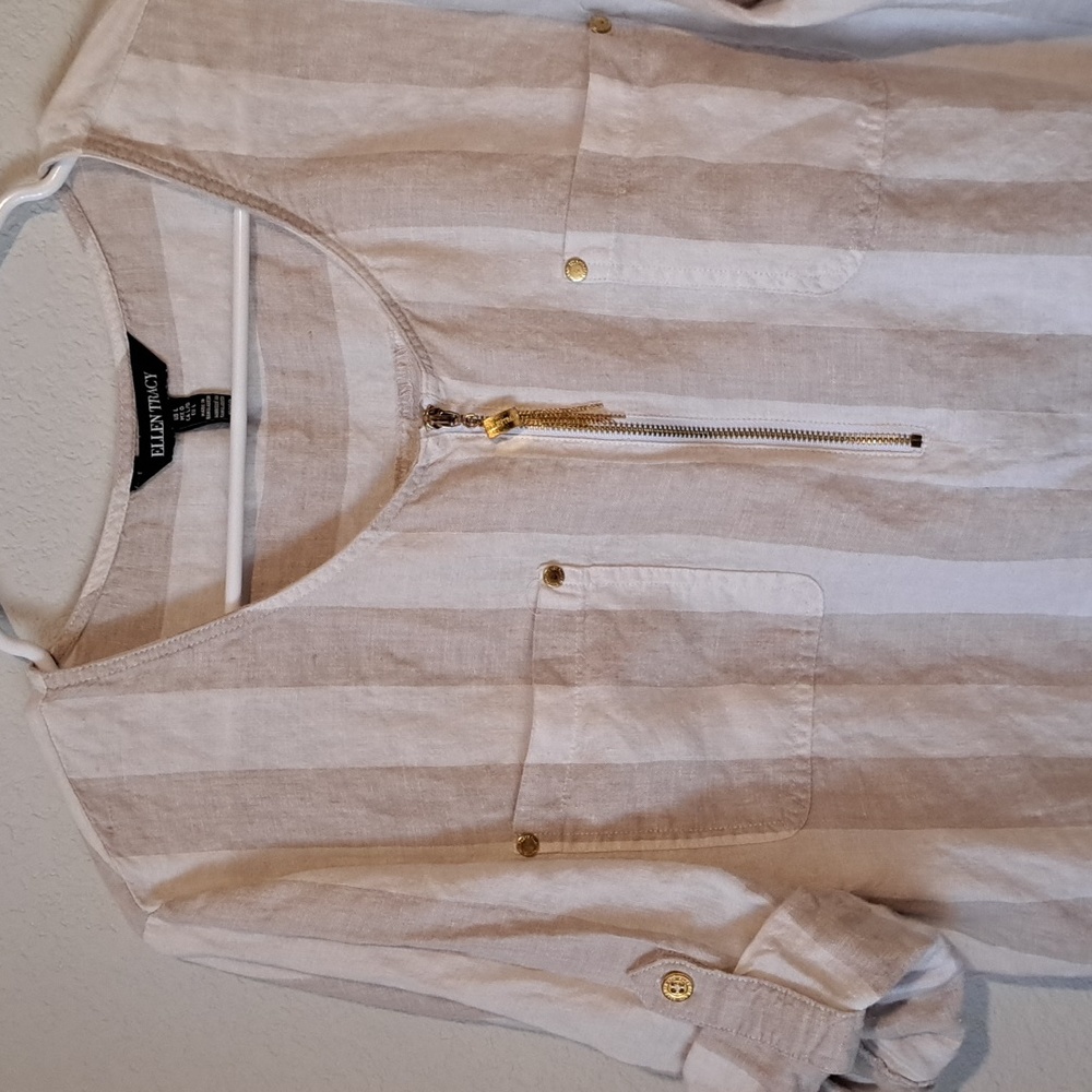 Ellen Tracy 100% Linen striped blouse